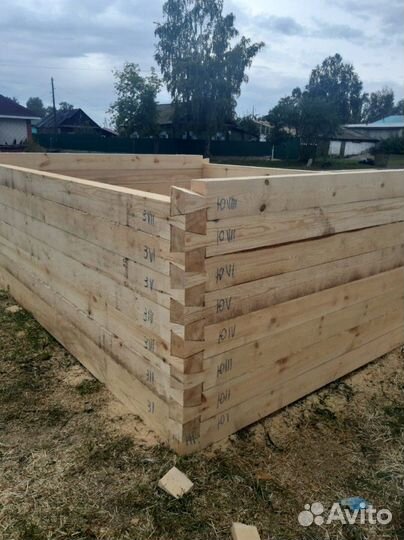 Срубы бань, дачные домики, дома