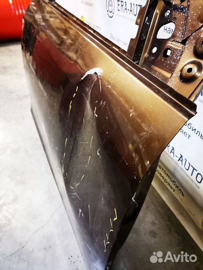 Дверь передняя правая Renault Fluence (2012-2017)