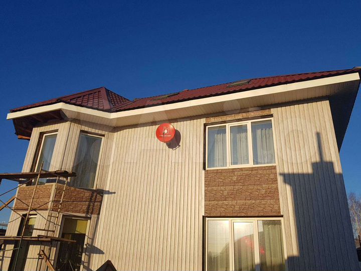 Дом 236 м² на участке 7 сот.