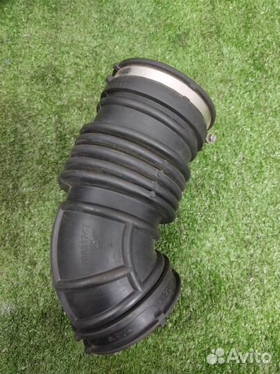 Патрубок воздушного фильтра Opel Antara 2014