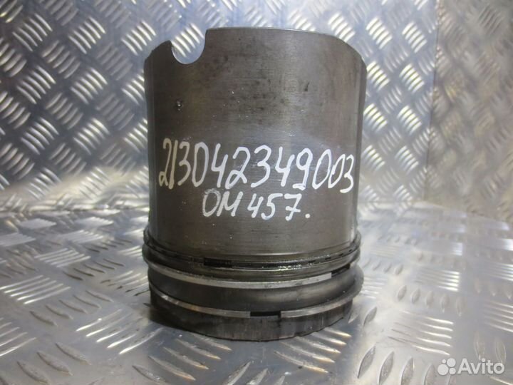 Поршень Mercedes-Benz A4570301437