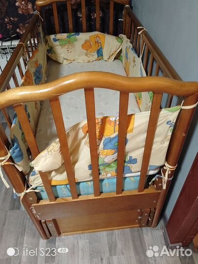 Кроватка маятник с ящиком