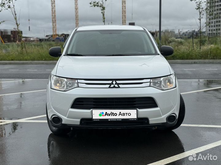 Mitsubishi Outlander 2.0 CVT, 2014, 76 900 км