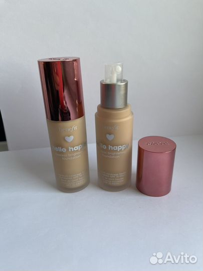 Benefit Крем тональный с эфектом сияния новый