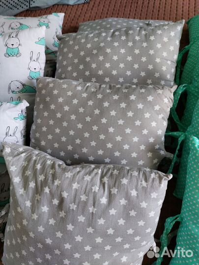 Бортики в детскую кроватку