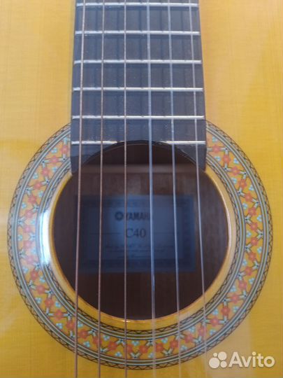 Гитара yamaha c40