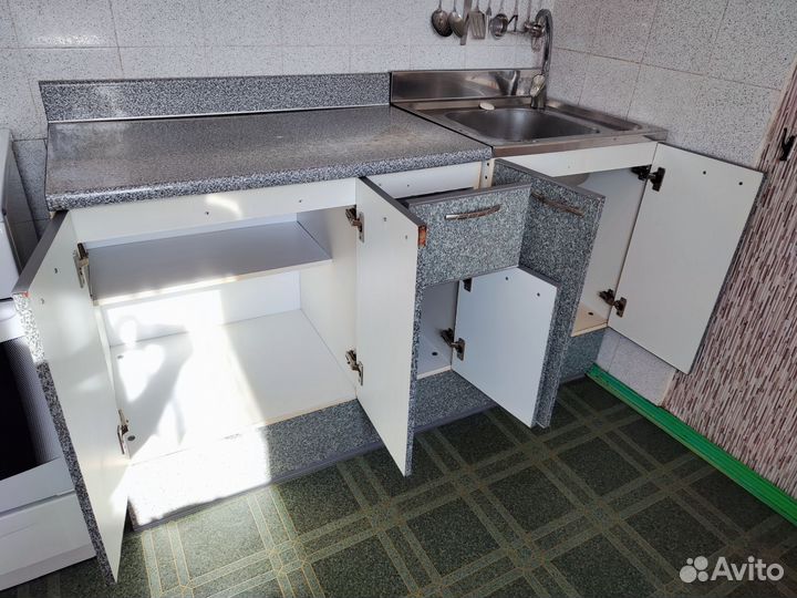 Кухонный гарнитур бу