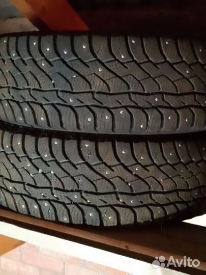 Viatti Bosco Nordico V-523 215/65 R16