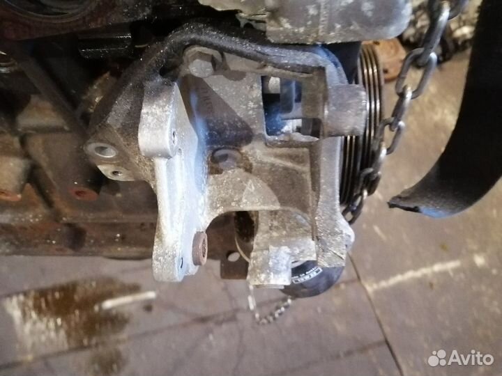 Кронштейн гур Рено Сандеро 1.2