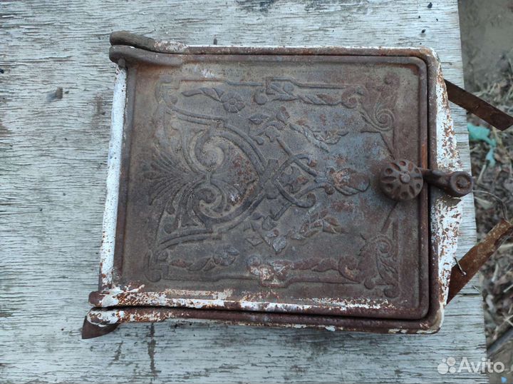 Дверцы печные чугунные, задвижка, колосни