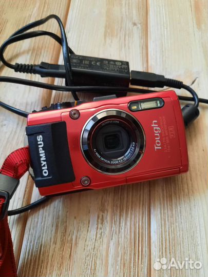 Компактный фотоаппарат Olympus tg4