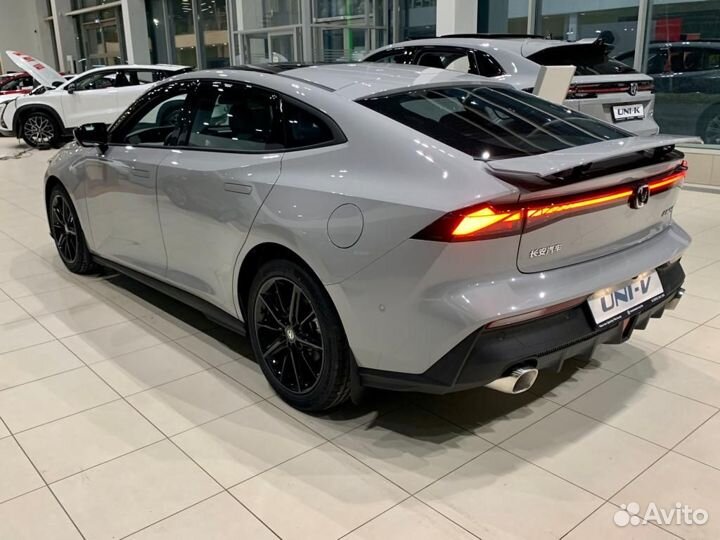 Changan UNI-V 1.5 AMT, 2023