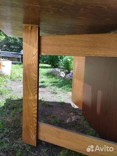 Стол-книжка