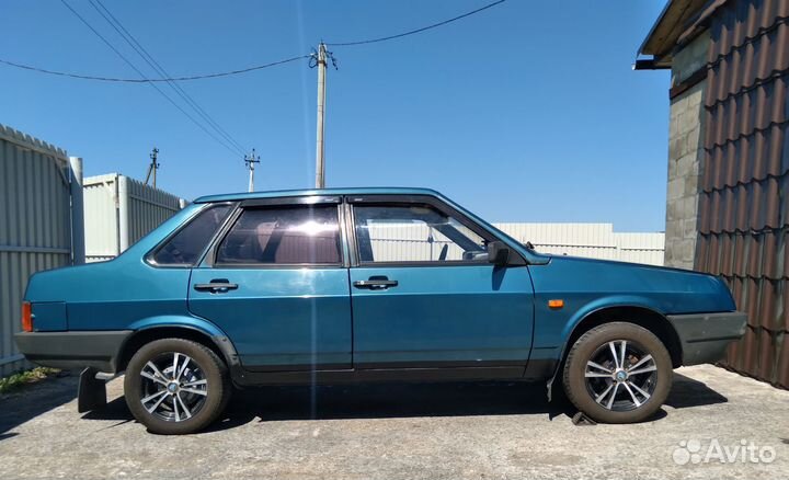 ВАЗ 21099 1.5 МТ, 2001, 130 000 км