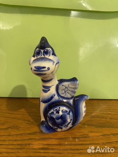 Дракон фарфор