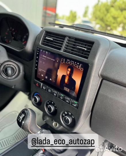 Консоль на Niva Ниву Лада под android