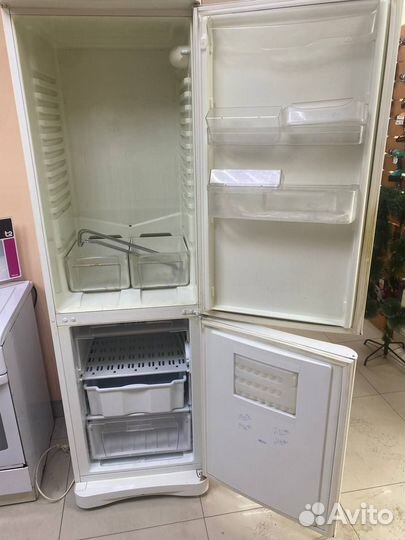 Холодильник indesit ca 140
