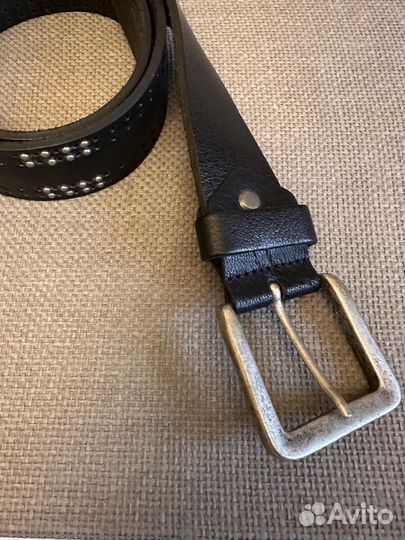 Мужской кожаный ремень черный для джинсов