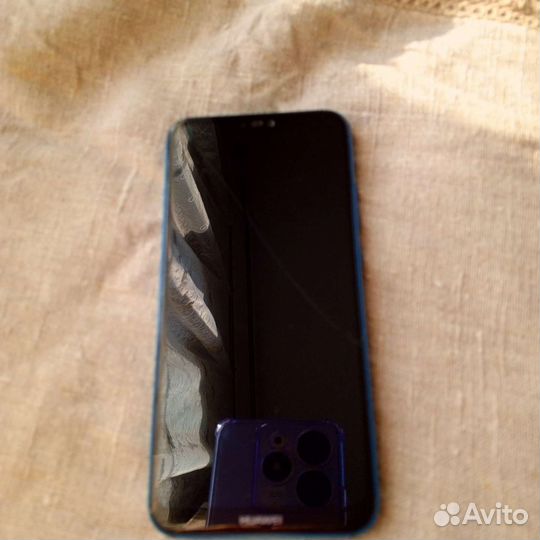 Телефон huawei p20 lite