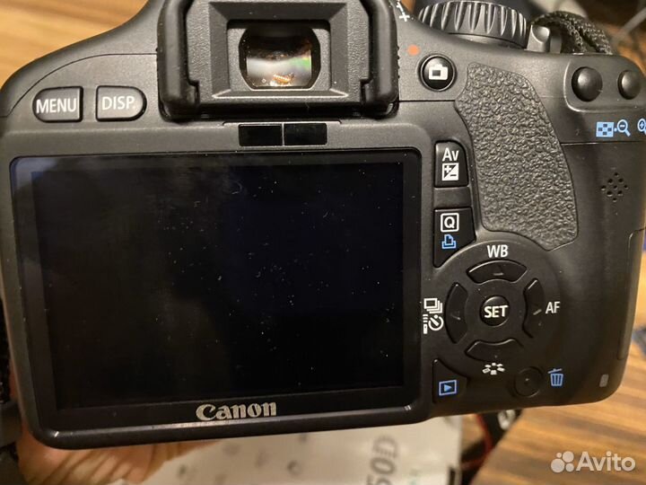 Зеркальный фотоаппарат canon eos 550D 18-135