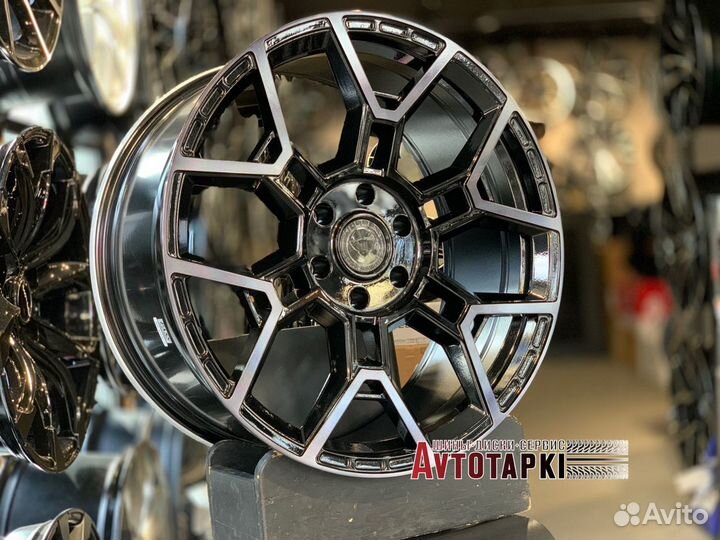 Диски R22 на Tahoe Escalade Prado Black