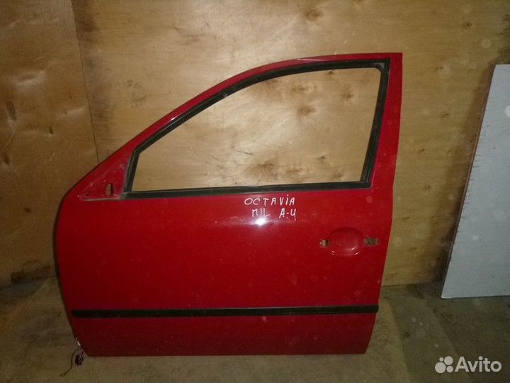 Дверь передняя левая skoda octavia 1997-2000-2004