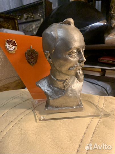 Дзержинский Ф.Э.,бюст металл, раритет 18 см