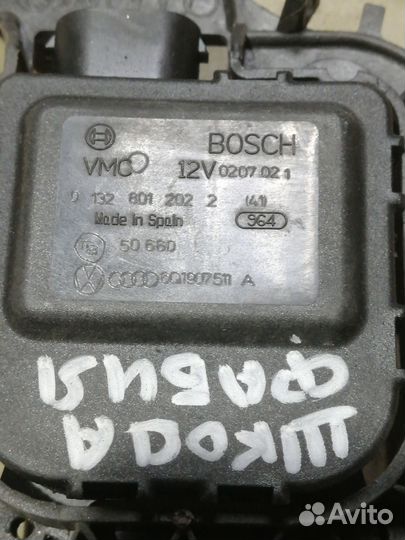 Моторчик заслонки отопителя для Skoda Fabia 1