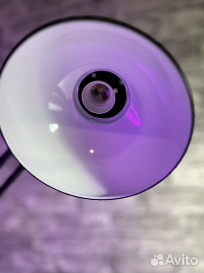 Лампа настольная