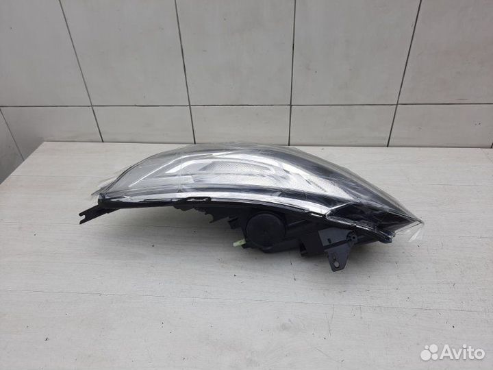 Фара левая Renault Clio 4