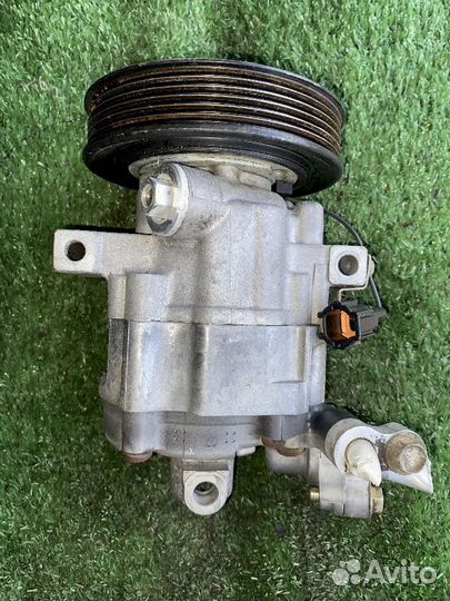 Компрессор кондиционера QG15DE Nissan Sunny FNB15