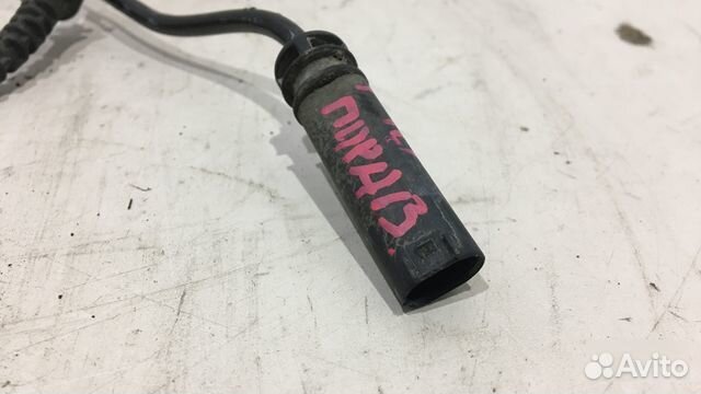 Датчик ABS передний Bmw 523 F10