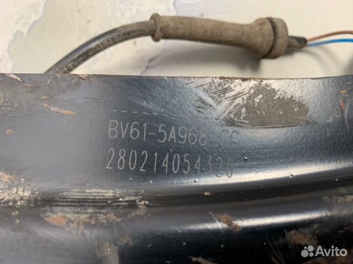 Рычаг продольный задний правый Ford Focus 3 CB8