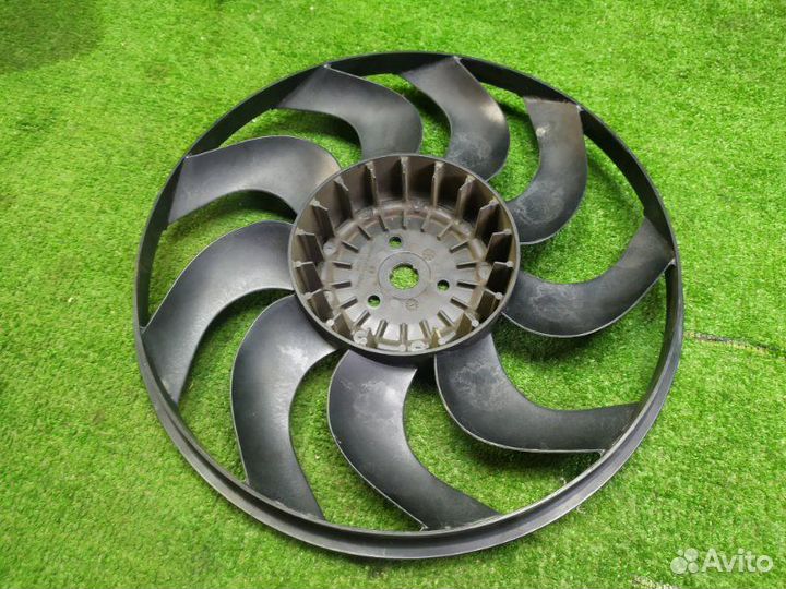 Крыльчатка вентилятора LADA Granta 2011