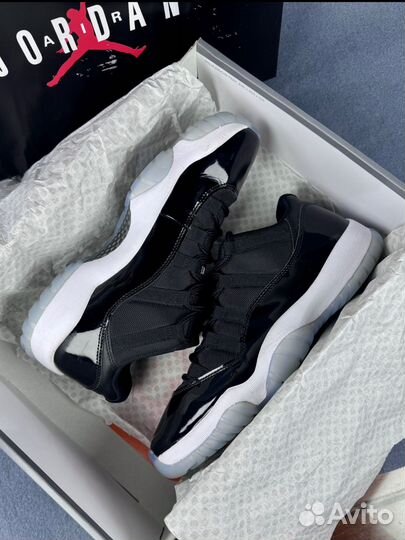 Кроссовки Nike Air Jordan 11 retro low