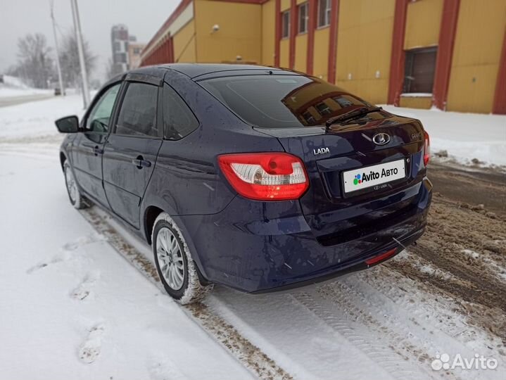 LADA Granta 1.6 МТ, 2017, 210 600 км