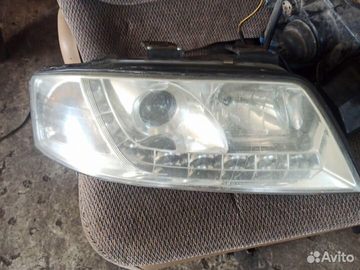 Фары на Ауди а 6 с5