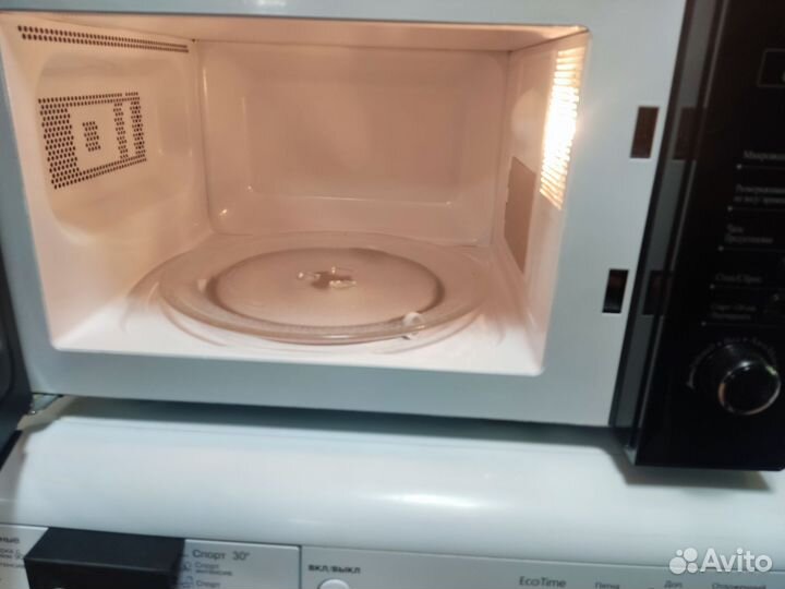 Микроволновая печь Midea Новая