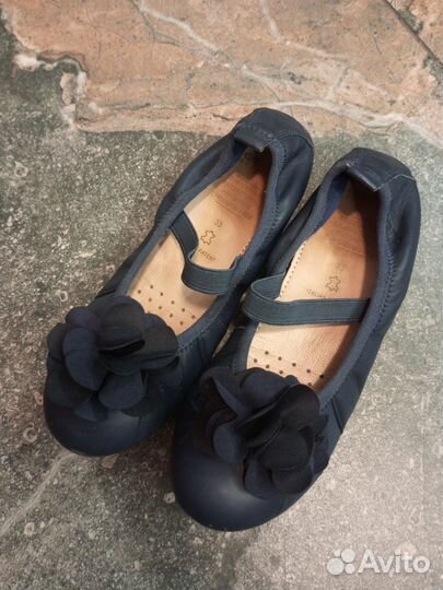 Балетки б/у geox на девочку 33 размер