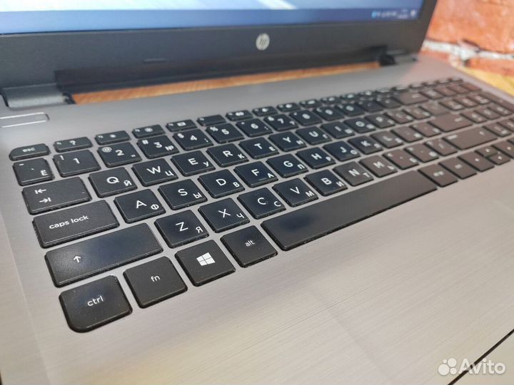 Игровой ноутбук HP с i5 и Windows 10: обмен