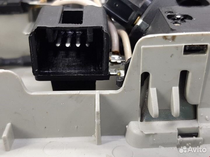 Фонарь салона (плафон) Mazda CX-7 2009