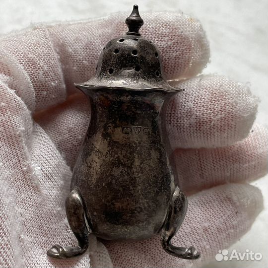 Сольница. Англия. 1910.Серебро 925