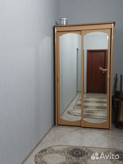 Шкаф