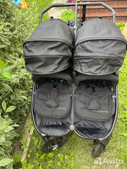 Прогулочная коляска для двойни Bumbleride