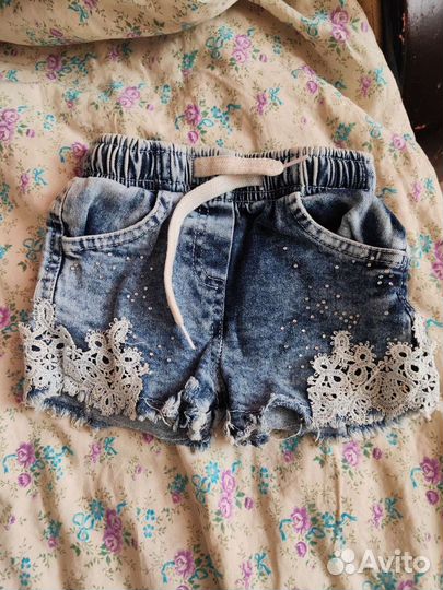 Джинсовые шорты для девочки и юбка