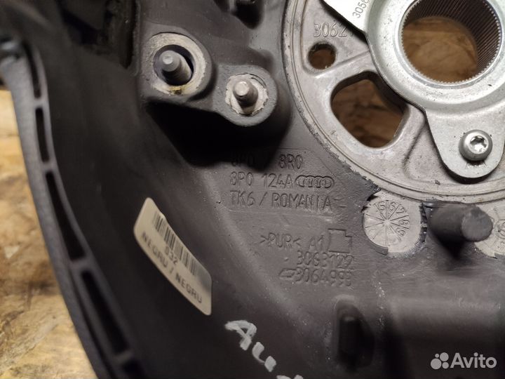 Руль с кнопками Audi A3 8P рестайлинг 2