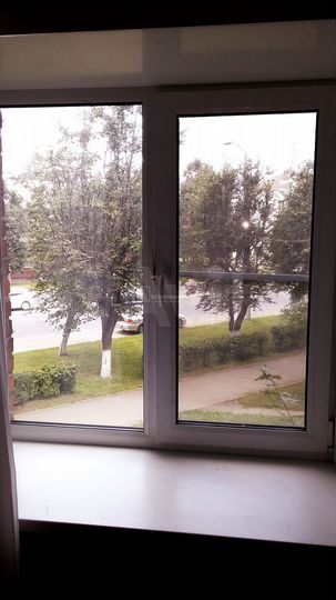 Комната 9 м² в 5-к., 2/5 эт.
