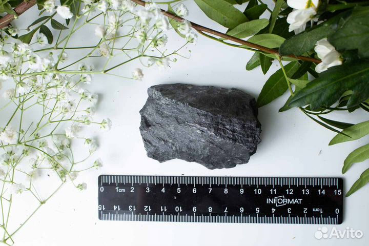 Коллекционный минерал Графит в подарок художнику