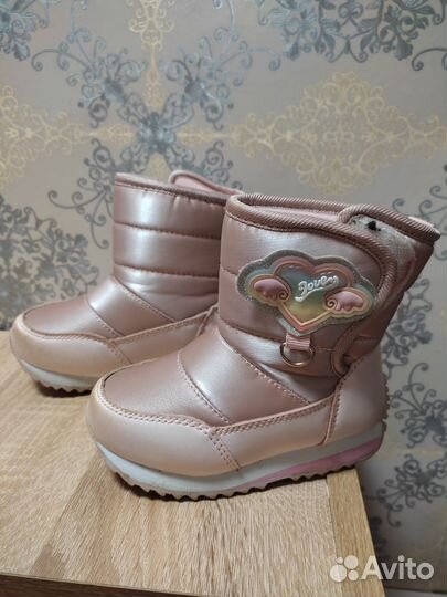 Зимние ботинки