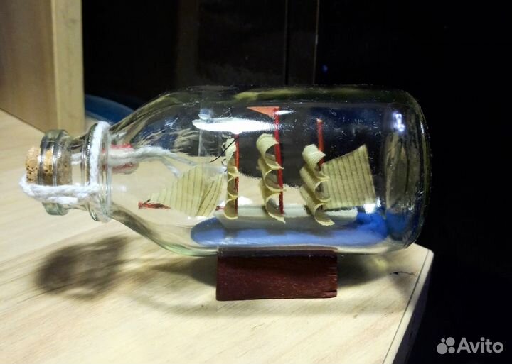 Корабль в бутылке